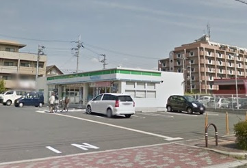 ファミリーマート佐井寺南が丘店の画像1