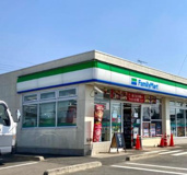 コンビニエンスストア ファミリーマート 結城鹿窪店