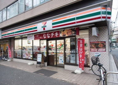 セブンイレブン 世田谷上北沢店の画像1