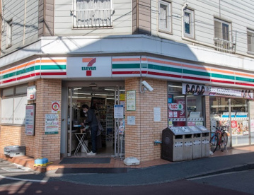 セブンイレブン 府中番場北裏通り店の画像1