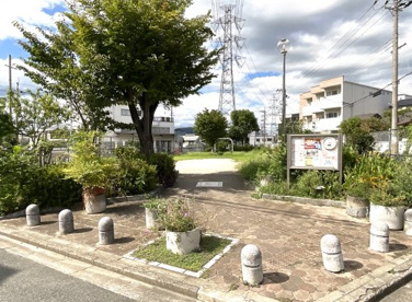 牧野阪一丁目付近 児童公園の画像1