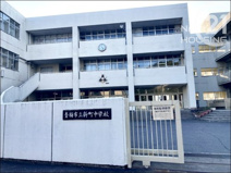 青梅市立新町中学校