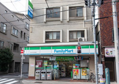 ファミリーマート 台東日本堤店の画像1
