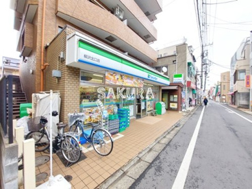 ファミリーマート 柳沢北口店の画像1