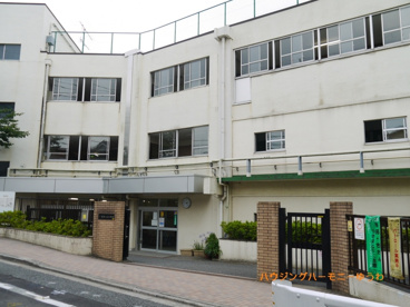 板橋区立 成増ヶ丘小学校の画像2