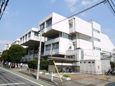 板橋区立 志村第四中学校の画像3