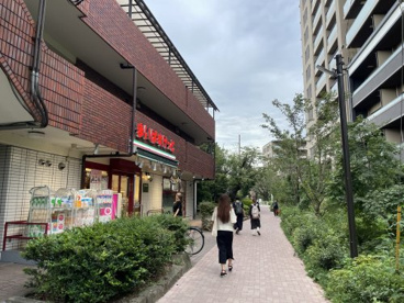 まいばすけっと板橋向原3丁目店の画像1