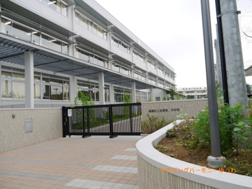 板橋区立　赤塚第二中学校の画像2