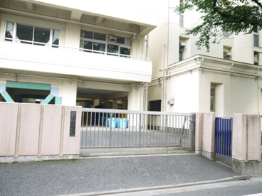 板橋区立 高島第三中学校の画像2