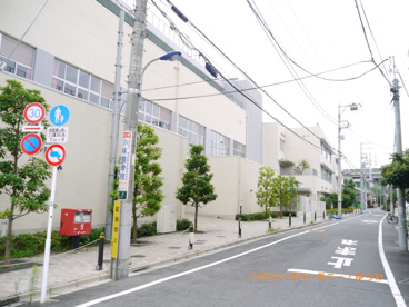 北区立　王子小学校の画像3