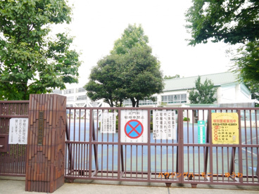 北区立 王子第二小学校の画像2