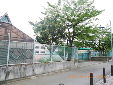 北区立　柳田小学校の画像3
