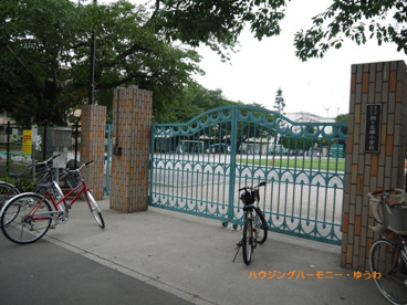 北区立　桐ヶ丘郷小学校の画像2