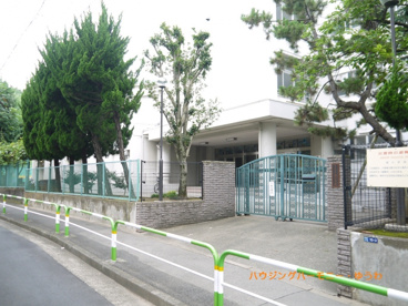 北区立　袋小学校の画像3