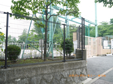 北区立　八幡小学校の画像3