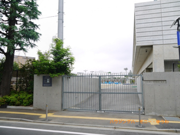 北区立　十条富士見中学校の画像4