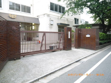 北区立　浮間中学校の画像4