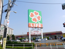 ライフ　前野町店