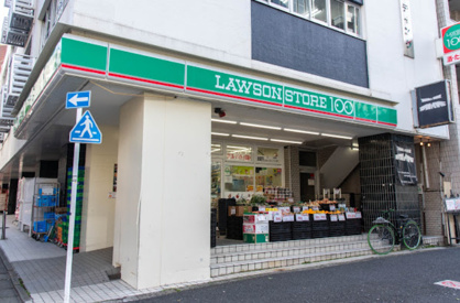 ローソンストア100 LS新宿一丁目店の画像1