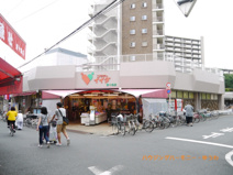 コモディ　イイダ　東十条店
