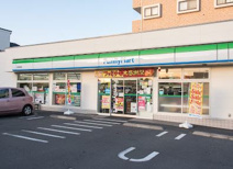 ファミリーマート 日野神明店