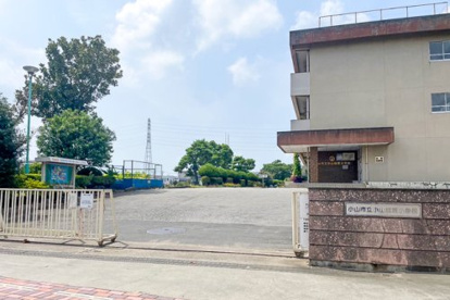 小山市立小山城東小学校の画像1