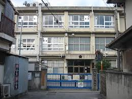 枚方市立殿山第二小学校の画像1