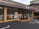 セブンイレブン 東京医科大前店の画像