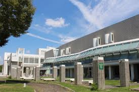 岐阜県図書館の画像1