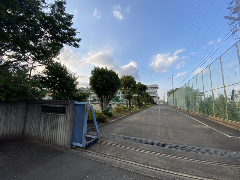 入間市立東町中学校の画像
