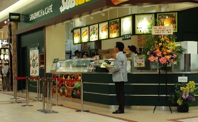 サブウェイ　ＣＯＣＯＥあまがさき店の画像1