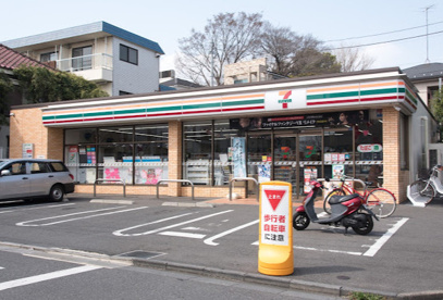 ファミリーマート板橋西台店の画像3