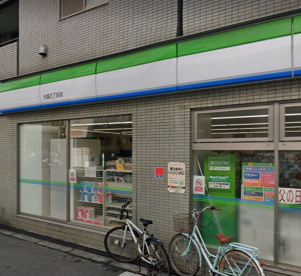 ファミリーマート 大国三丁目店の画像1