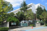 箕面市立萱野東小学校