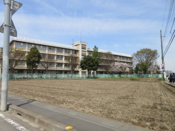 鴻巣市立鴻巣南中学校