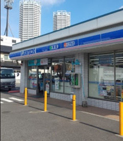 ローソン 泉大津戎町南店の画像1