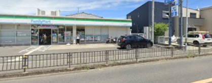 ファミリーマート 和泉芦部町店の画像1