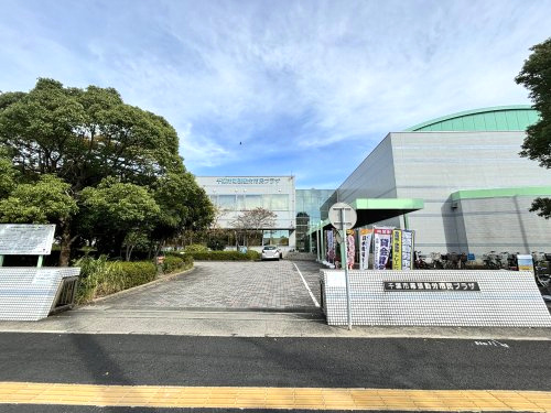 千葉市幕張勤労市民プラザ