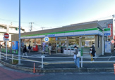 ファミリーマート 東船橋駅南口店