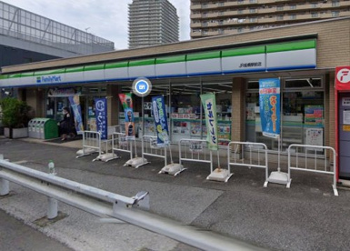 ファミリーマート JR船橋駅前店の画像1