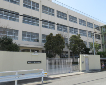 東大阪市立大蓮小学校の画像1