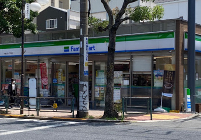 ファミリーマート 大森山王一丁目店の画像1