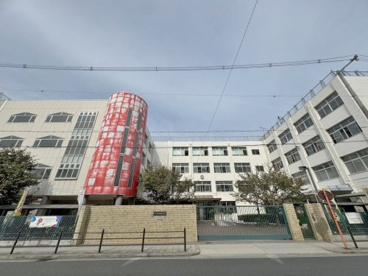 大阪市立新平野西小学校の画像1