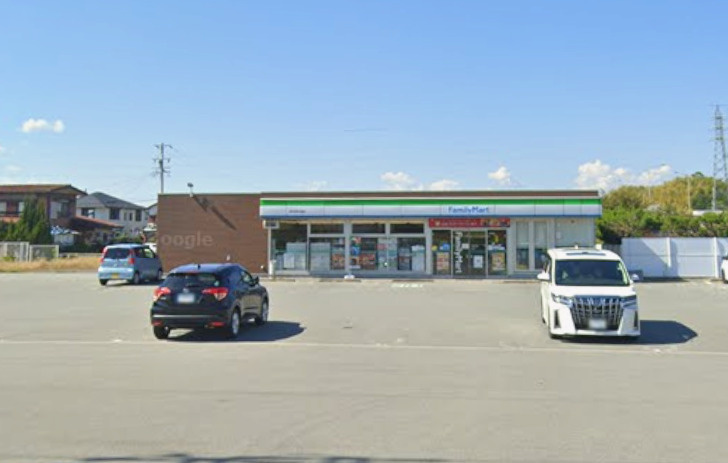 ファミリーマート