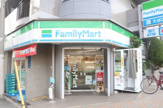 ファミリーマート 上町一丁目店