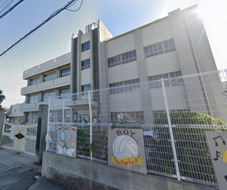 富田林市立第一中学校の画像1