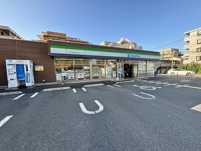ファミリーマート さいたま鈴谷四丁目店