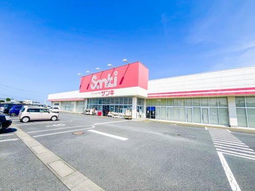 ファッション市場 sanki(サンキ) 鮎川店の画像