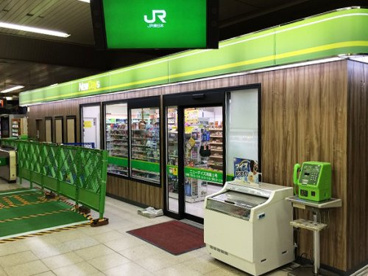 NEWDAYS MINI(ニューデイズミニ) 鴻巣1号店の画像1