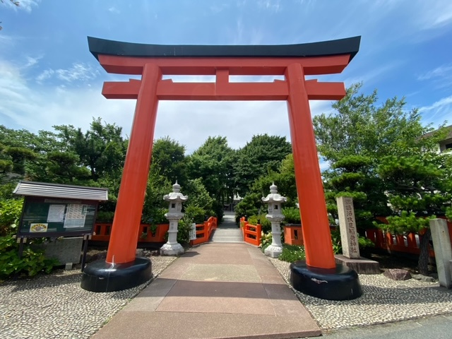 鵠沼伏見稲荷神社
